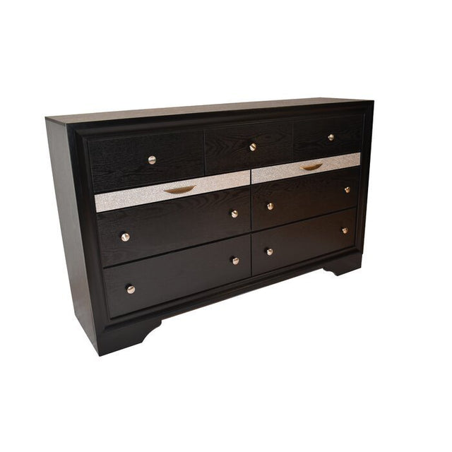 Traditional Matrix 7 Drawer Dresser in Black made with Wood