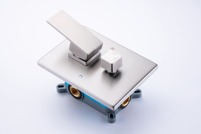 Waterfall Tub Faucet Wall Mount Roman Tub Filler Chrome Single Handle Brass Bathroom Bathtub Faucet with Hand Shower