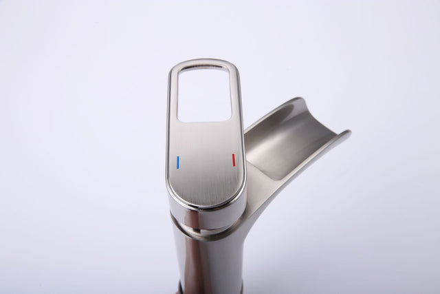 Bathroom Faucet Waterfall Bathroom Faucet Pop Up Drain Bathroom Sink Faucet,Faucet for Bathroom Sink,Single Handle Single Hole Bathroom Faucets