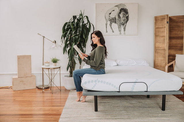 Omne Sleep 8" Memory Foam Mattress Twin in White/Light Blue