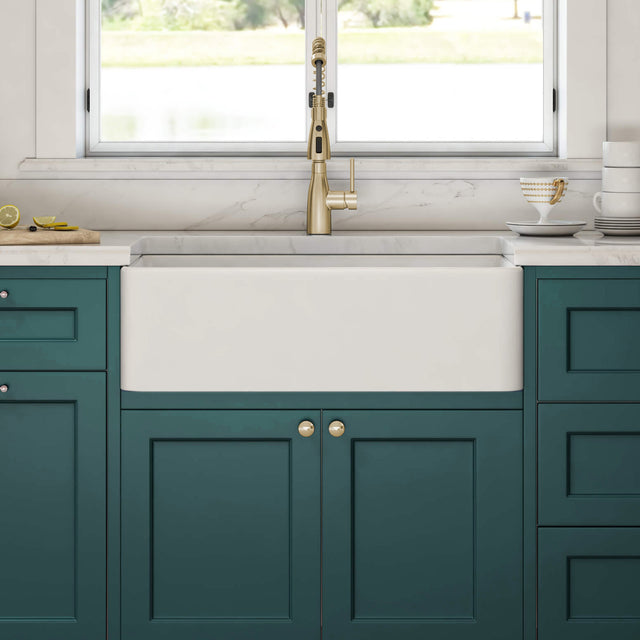 33 Inch Fireclay Farmhouse Kitchen Sink White Single Bowl Apron Front Kitchen Sink, Bottom Grid and Kitchen Sink Drain Included