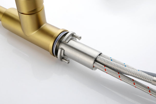 Utility Sink Faucets Single-Handle Pull-Out Laundry Faucet with Dual Spray Function in Stainless Spot Resistant Gold