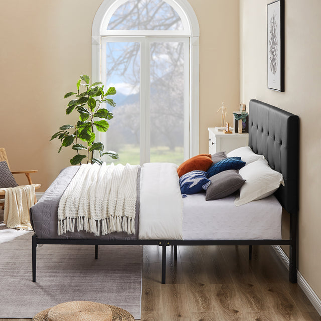 B112 King bed PVC cover haedboard with Sponge interlayer. Strong iron frame with high temperature paint