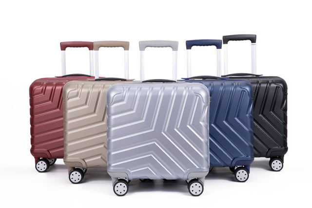 Pure PC 16" Hard Case Luggage Computer Case With Universal Silent Aircraft Wheels Silver