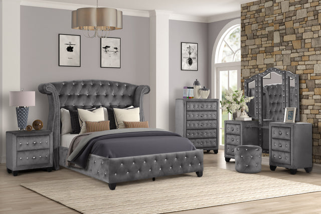 Sophia Queen 5-N Vanity Upholstery Bedroom Set Made With Wood in Gray