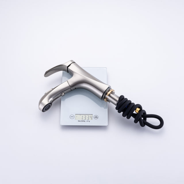 Pull Out Bathroom Faucet, Single Hole Bathroom Sink Faucet with 3 Modes Pull Down Sprayer, One Handle Modern Vanity Faucet, Farmhouse Lavatory Faucet