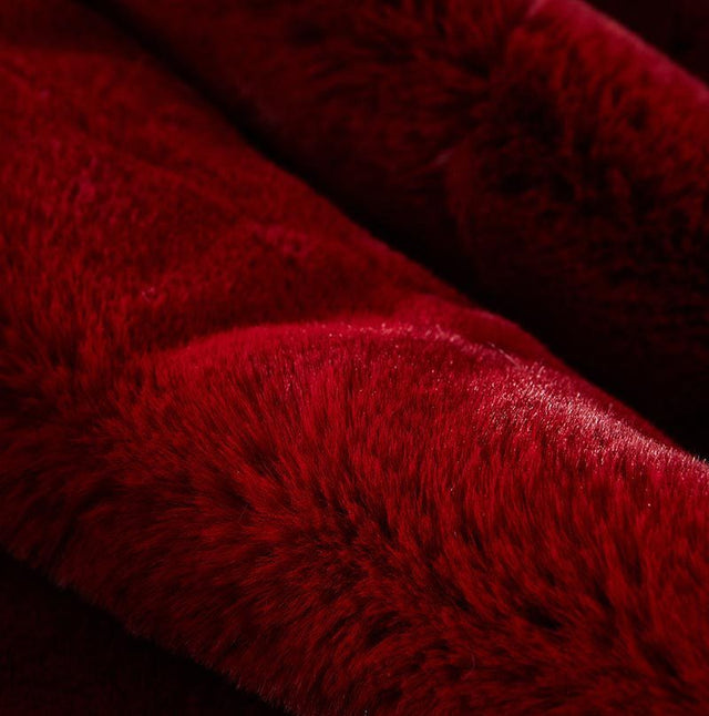 Cassilda Luxury Chinchilla Faux Fur Throw Blanket (50" x 60")