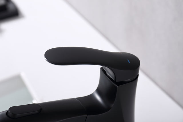 Pull Out Bathroom Faucet, Single Hole Bathroom Sink Faucet with 3 Modes Pull Down Sprayer, One Handle Modern Vanity Faucet, Farmhouse Lavatory Faucet