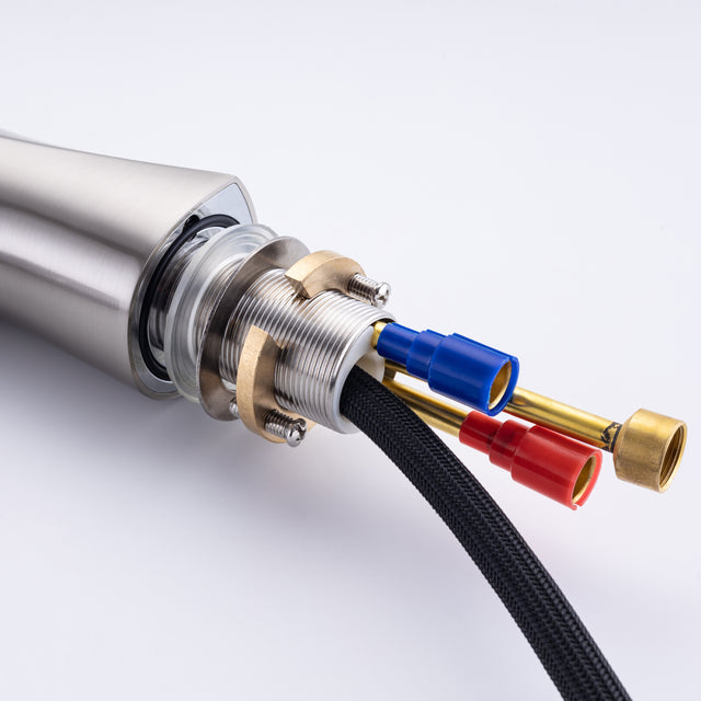 Pull Out Bathroom Faucet, Single Hole Bathroom Sink Faucet with 3 Modes Pull Down Sprayer, One Handle Modern Vanity Faucet, Farmhouse Lavatory Faucet