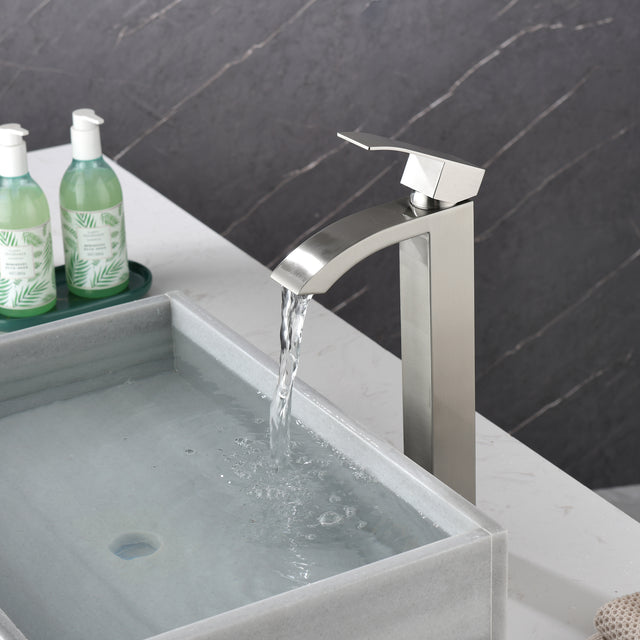 Single Hole Bathroom Faucet