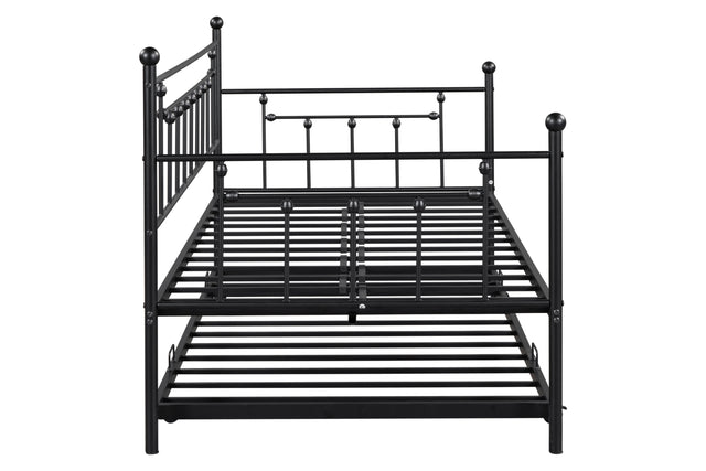 Daybed with Trundle
