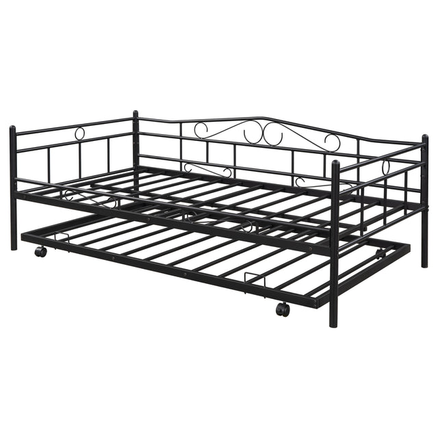 Daybed with trundle