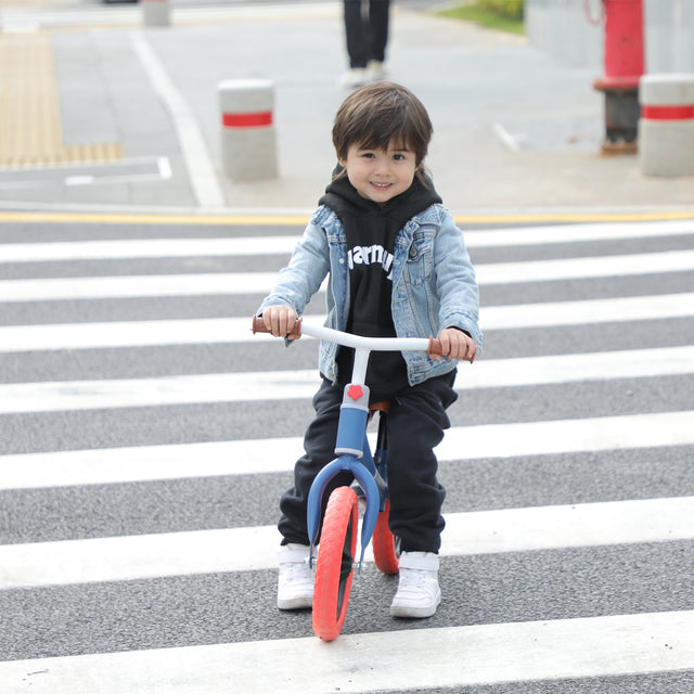 11inch Kids Balance Bike Adjustable Height Carbon Steel & PE Tires for 2-6 Years