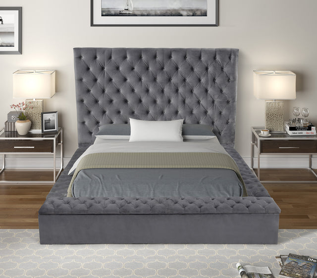 Nora Queen 5-N Pc Vanity Tufted Storage Bedroom Set made with Wood in Gray