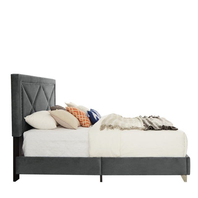 B109 King bed .Beautiful brass studs adorn the headboard, strong wooden slats + metal legs with Electroplate