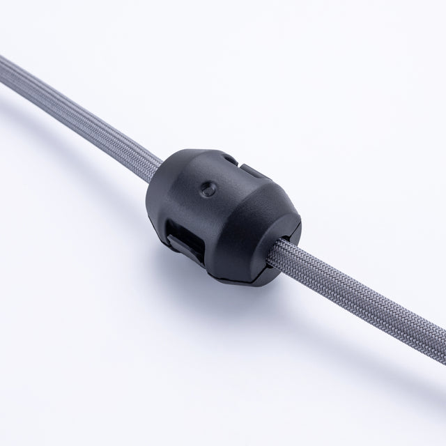 Single Hole Bathroom Faucet with Pull Out Sprayer, Dual Spray Modes, Solid Brass Polished Chrome Bathroom Faucet for Sink, Modern One Handle Bath Vanity Faucet with Face Basin Mixer Tap\\nVisit the YI