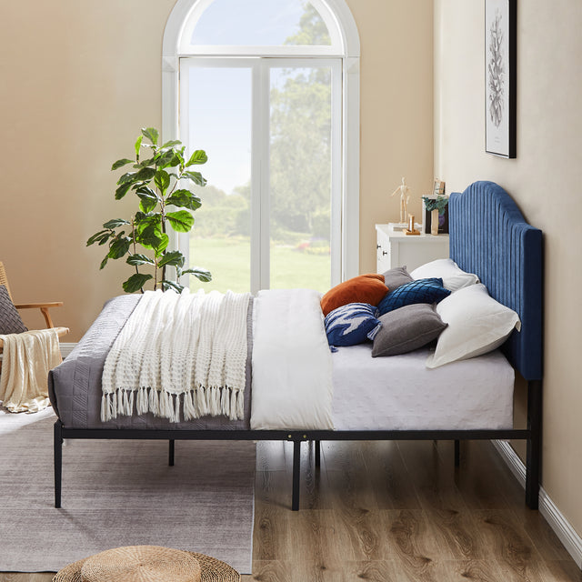 B111 King bed Beautiful line stripe cushion headboard  Strong iron frame with high temperature paint