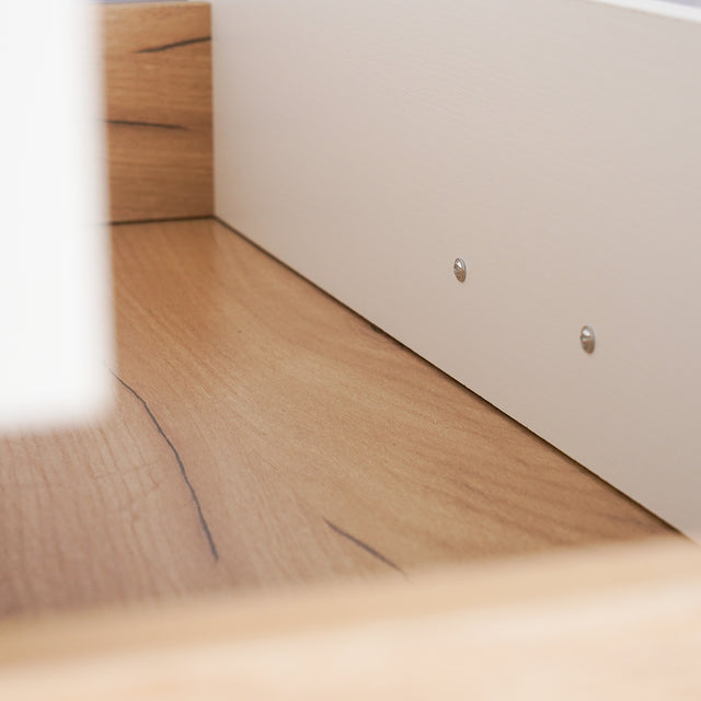 Three Drawer Storage Cabinet  Dresser Bedside Table Chest Simple Bedroom Furniture Solid Wood Feet and Handles Fashionable Bedside Cabinet