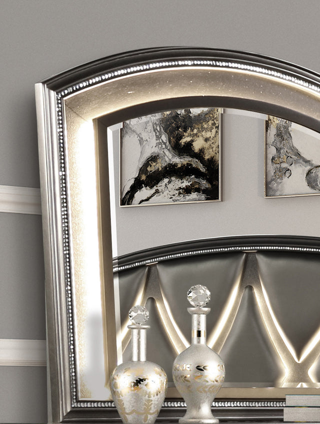 Ginger Queen 5pc LED Bedroom set made with wood in Copper