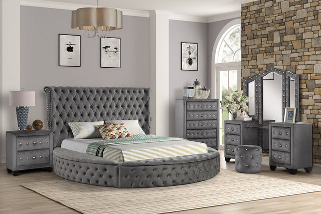 Hazel King 4 Pc Vanity Bedroom Set Made With Wood In Gray Color